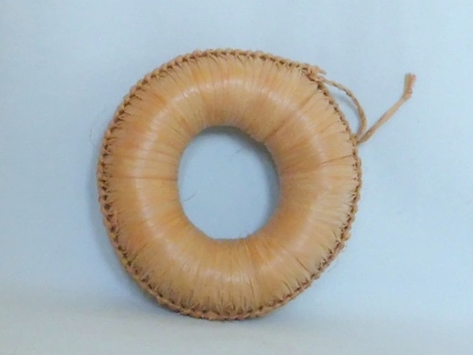 Serviettenhalter aus Palmenblättern (H ± 5  ø ± 12 cm)